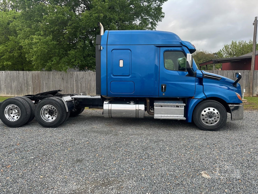 2023 FREIGHTLINER CASCADIA 126