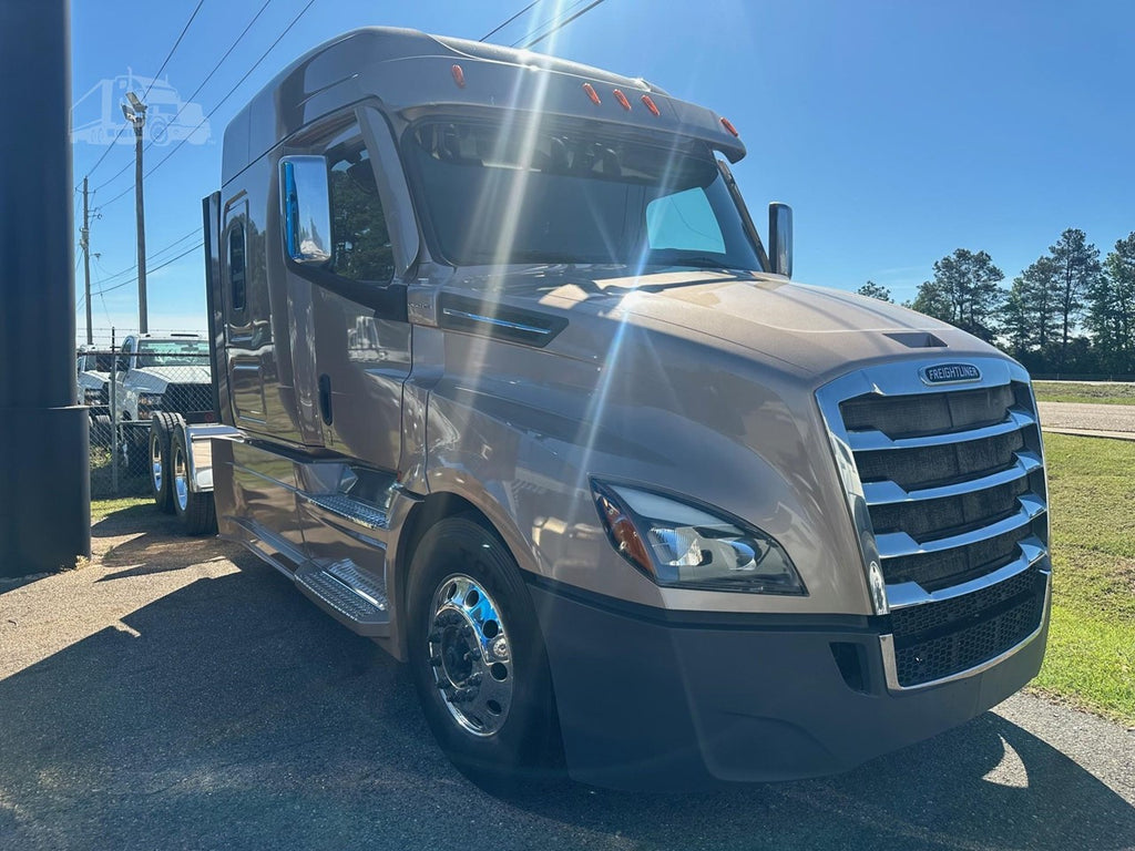 2023 FREIGHTLINER CASCADIA 126