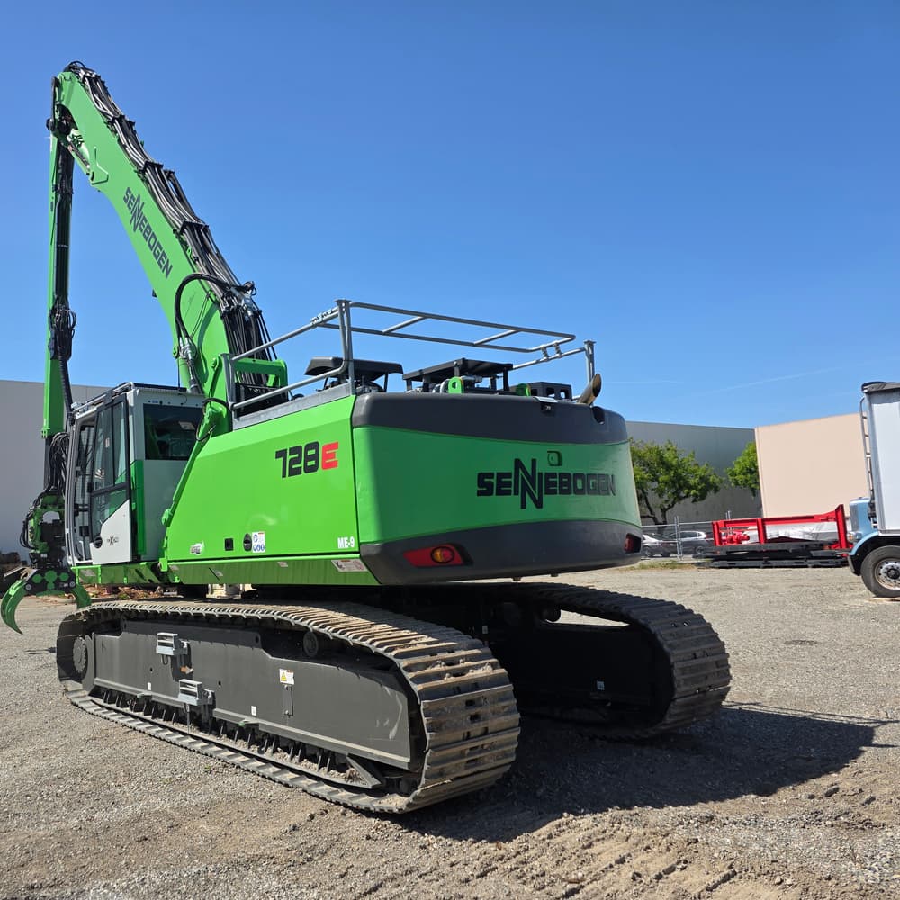 Sennebogen 728E
  ME9