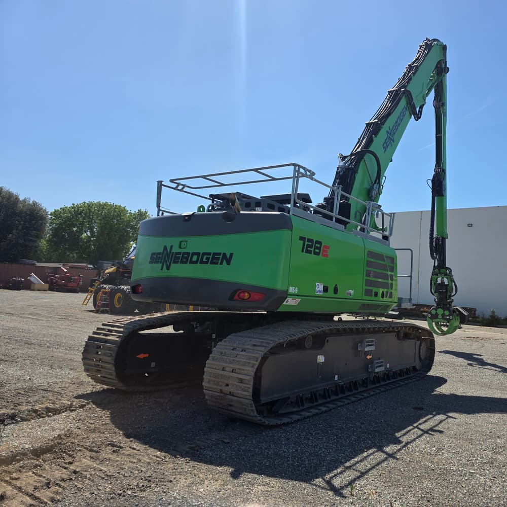 Sennebogen 728E
  ME9