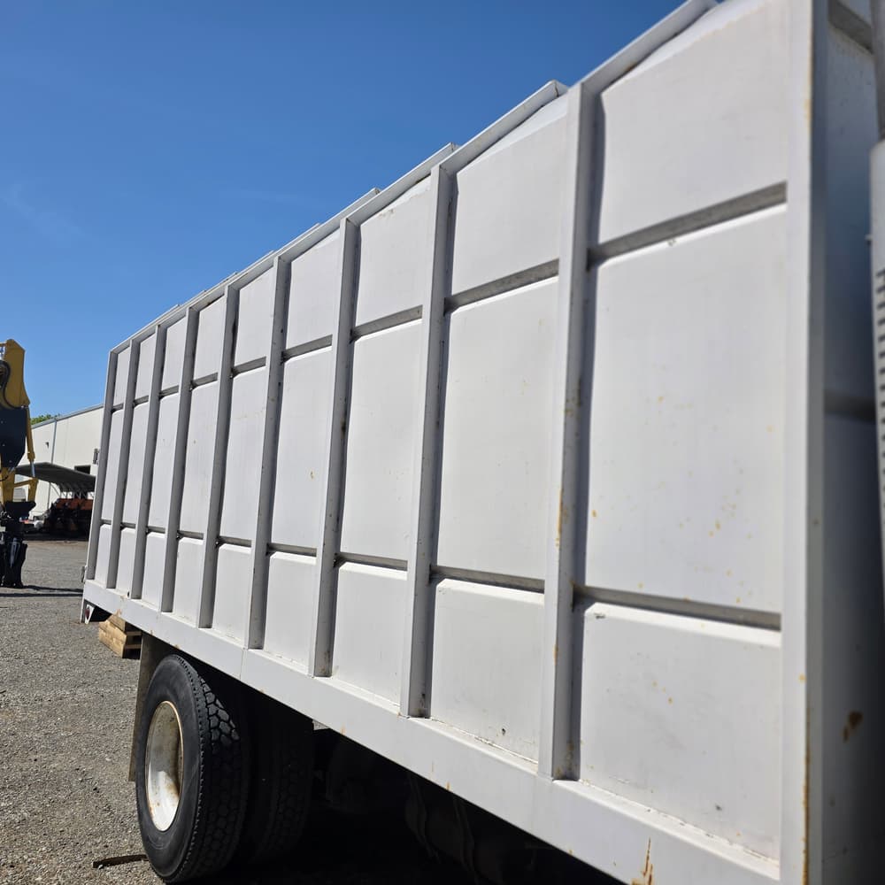 Freightliner M2 Chipper Truck
