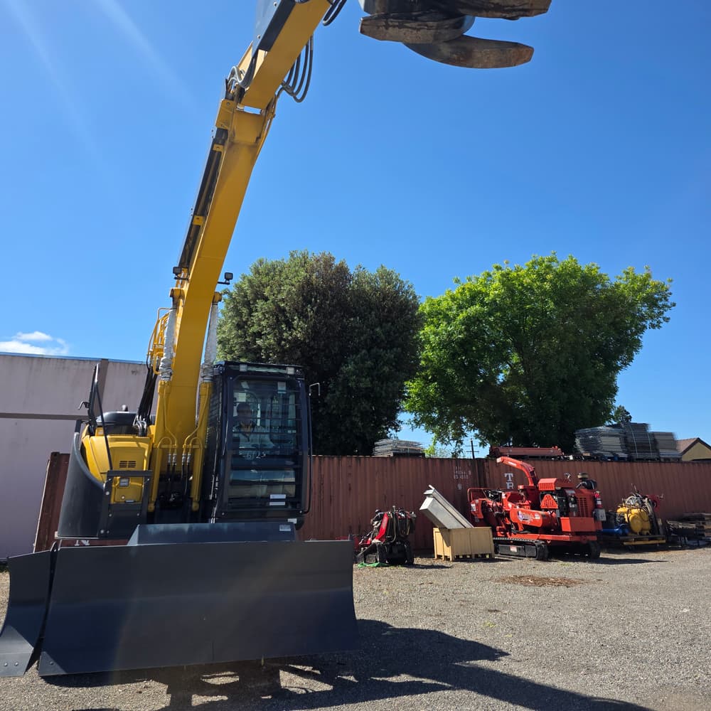 Kobelco EF160