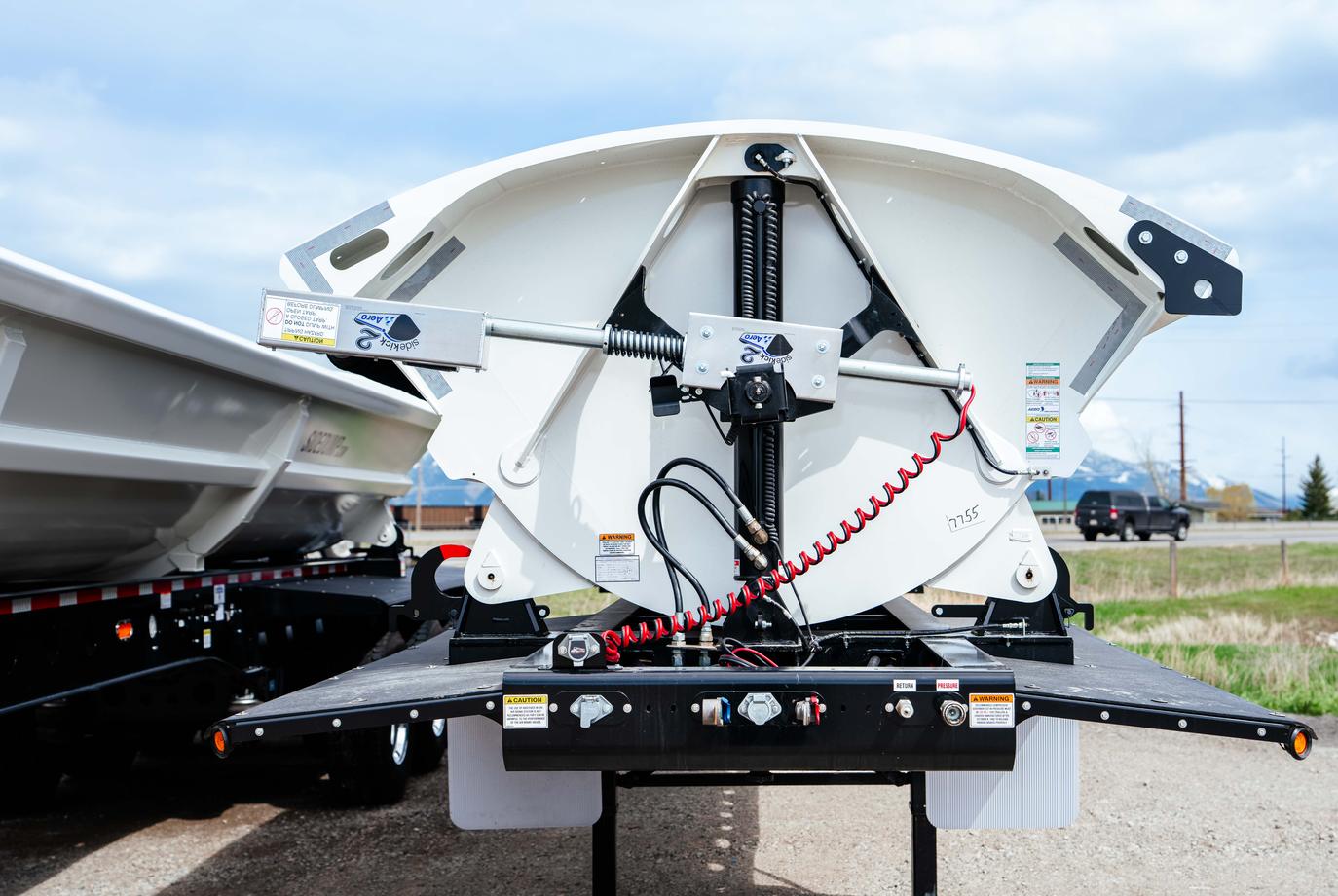 SMITHCO SX4 SIDE DUMP TRAILER
