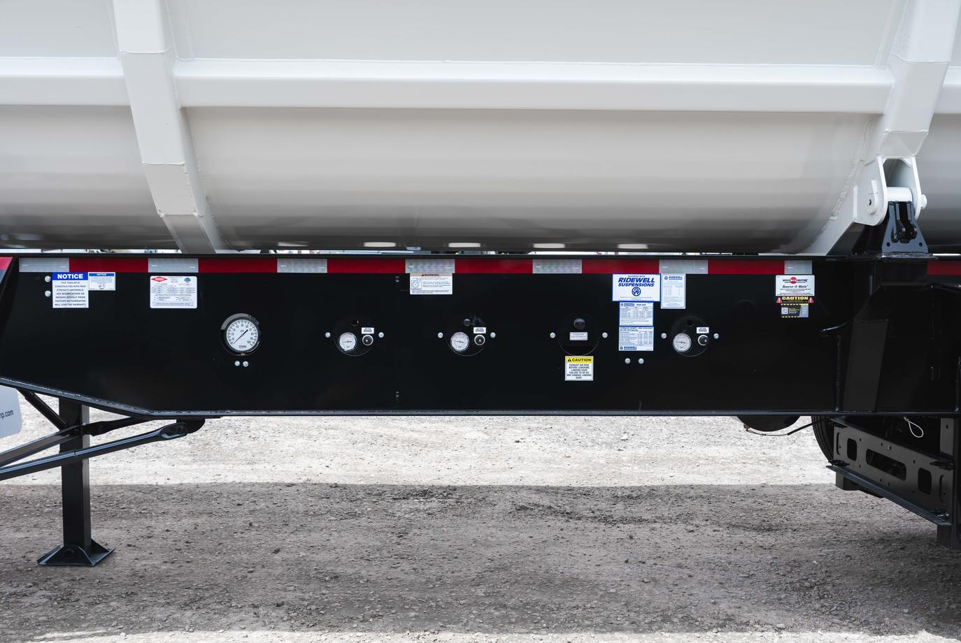 SMITHCO SX6 SIDE DUMP TRAILER