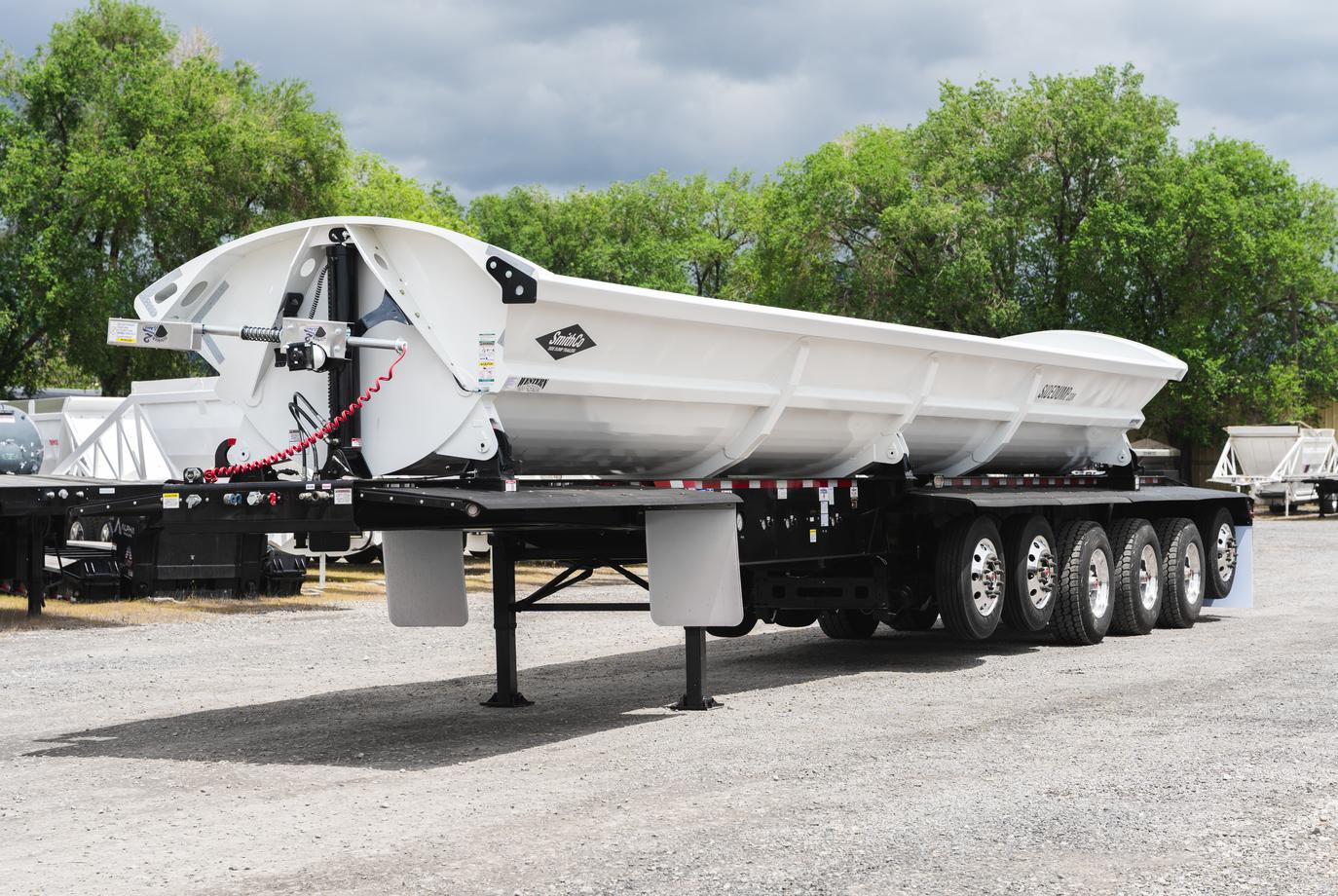 SMITHCO 6 AXLE SIDE DUMP TRAILER