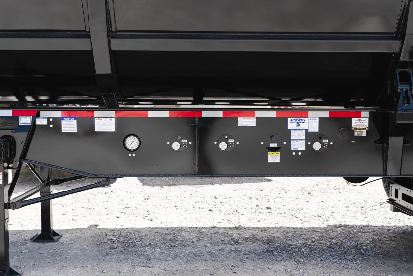 NEW SMITHCO SX6 ULTRA SIDE DUMP TRAILER