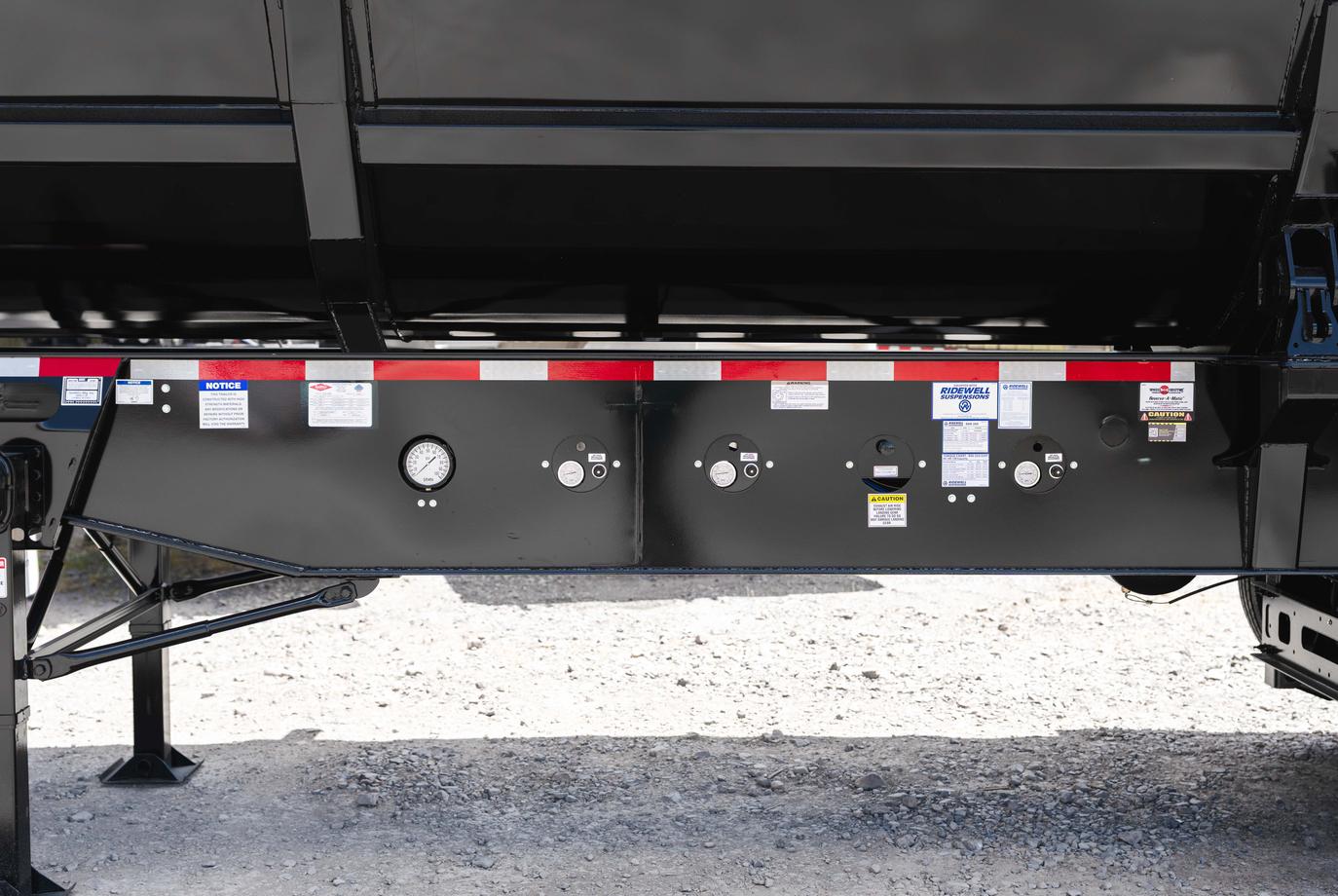 NEW SMITHCO SX6 ULTRA SIDE DUMP TRAILER
