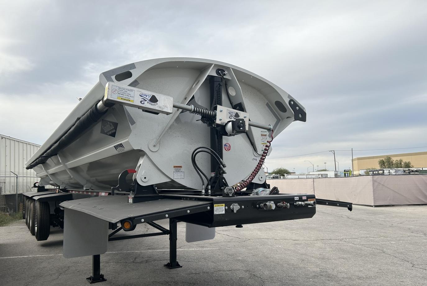SMITHCO SX5 SIDE DUMP TRAILER
