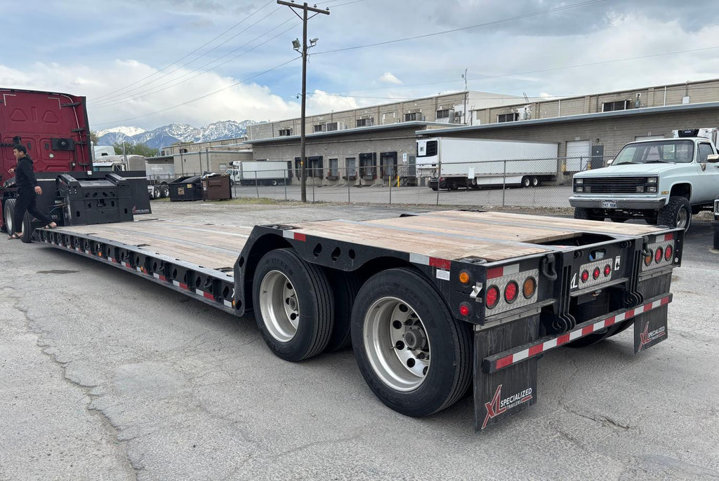 XL 80 HYDRAULIC DETACHABLE GOOSENECK TRAILER