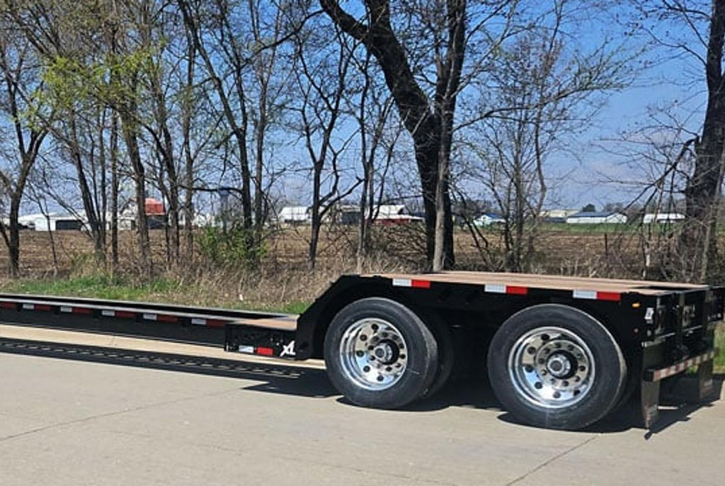 XL 90 HYDRAULIC DETACHABLE EXTENABLE TRAILER: DEFENDER